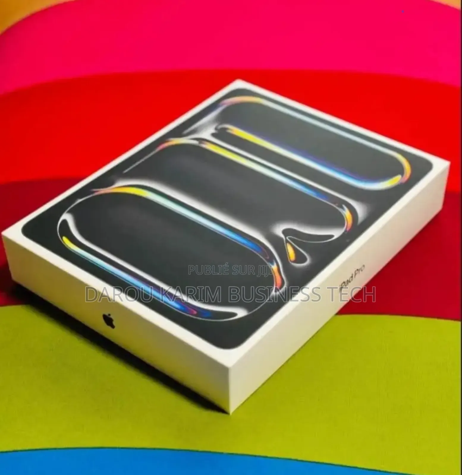 New Apple iPad Pro 13 (2024) 256 GO Autre