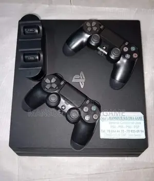 PS4 Pro Flaché 21 Jeux 1tra