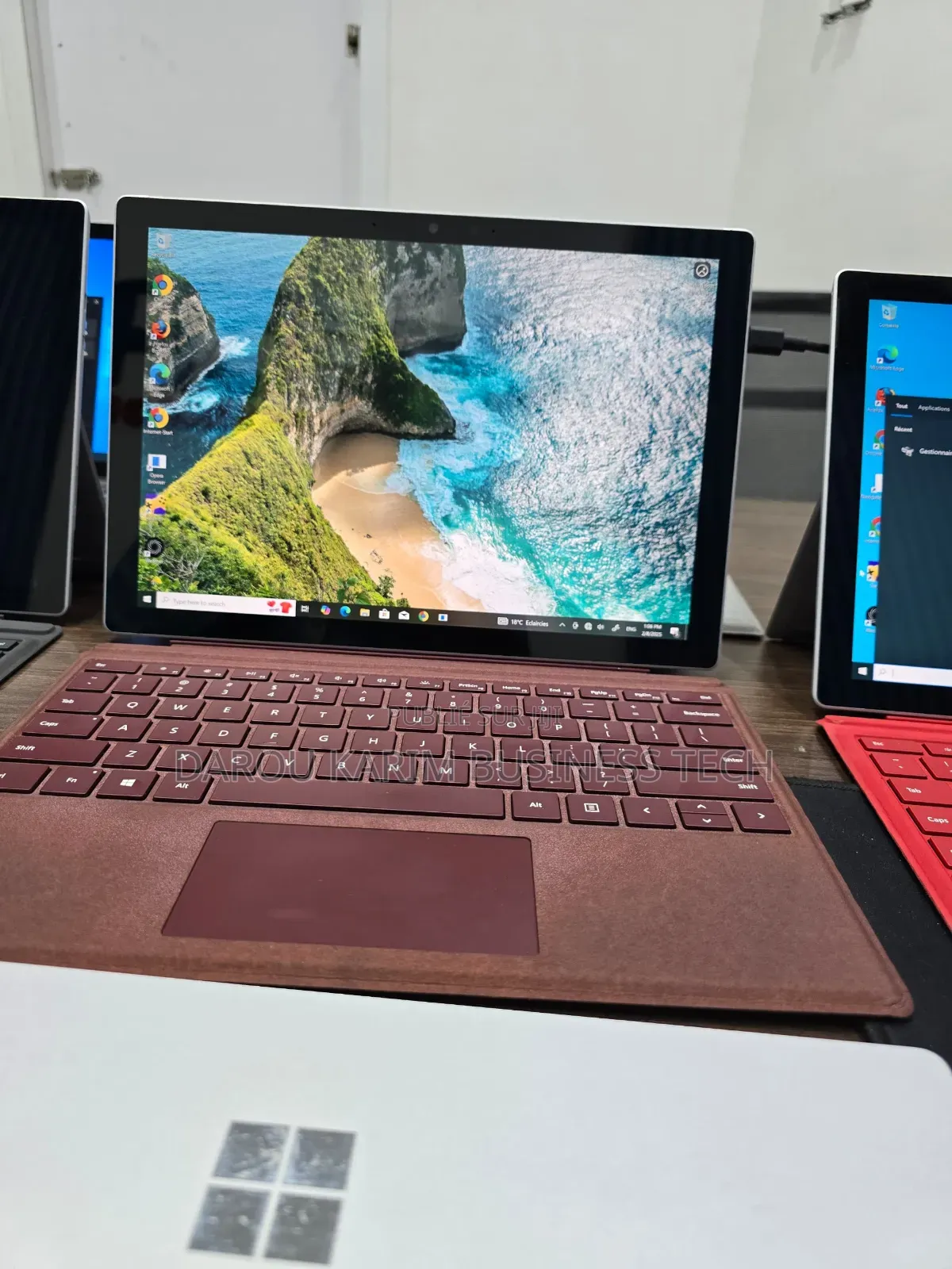 New Microsoft Surface Pro 7+ 16GB Intel Core I5 SSD 256GB