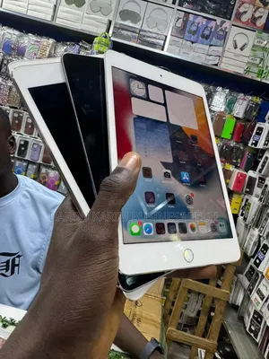 New Apple iPad mini 4 128 GB Autre