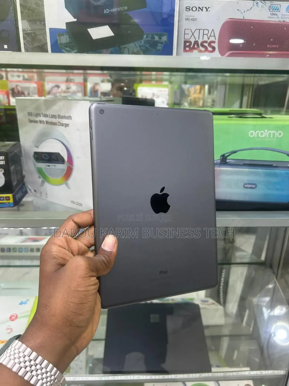 New Apple iPad Air 32 GB Autre
