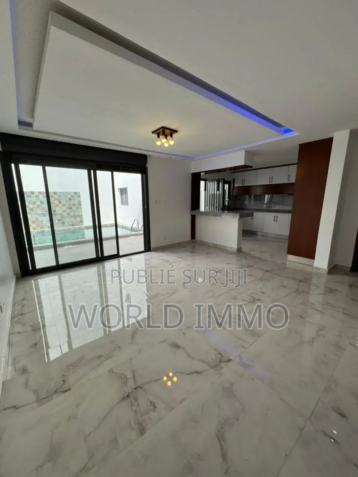 5chbre Villa dans Lalia, Mermoz Sacré-Cœur à Louer