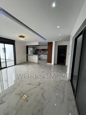 5chbre Villa dans Lalia, Mermoz Sacré-Cœur à Louer