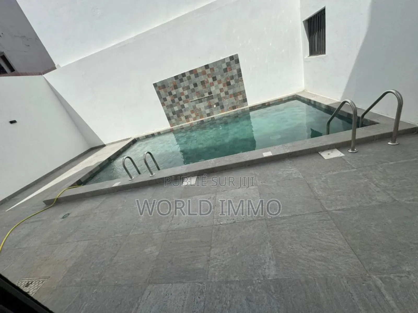 5chbre Villa dans Lalia, Mermoz Sacré-Cœur à Louer