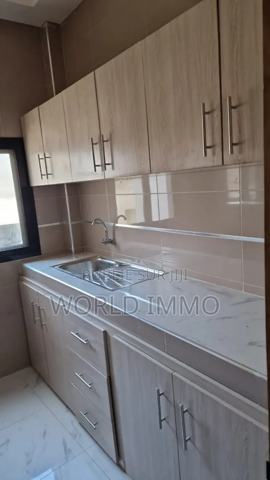 5chbre Villa dans Lalia, Mermoz Sacré-Cœur à Louer