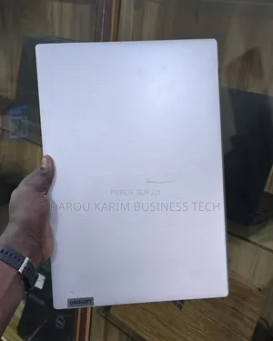 New Ordinateur Portable Lenovo Ideapad 3 8GB Intel Core I3 SSD 256GB