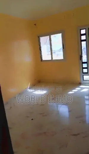 1chbre Studio dans L'Élan, Yoff à Louer