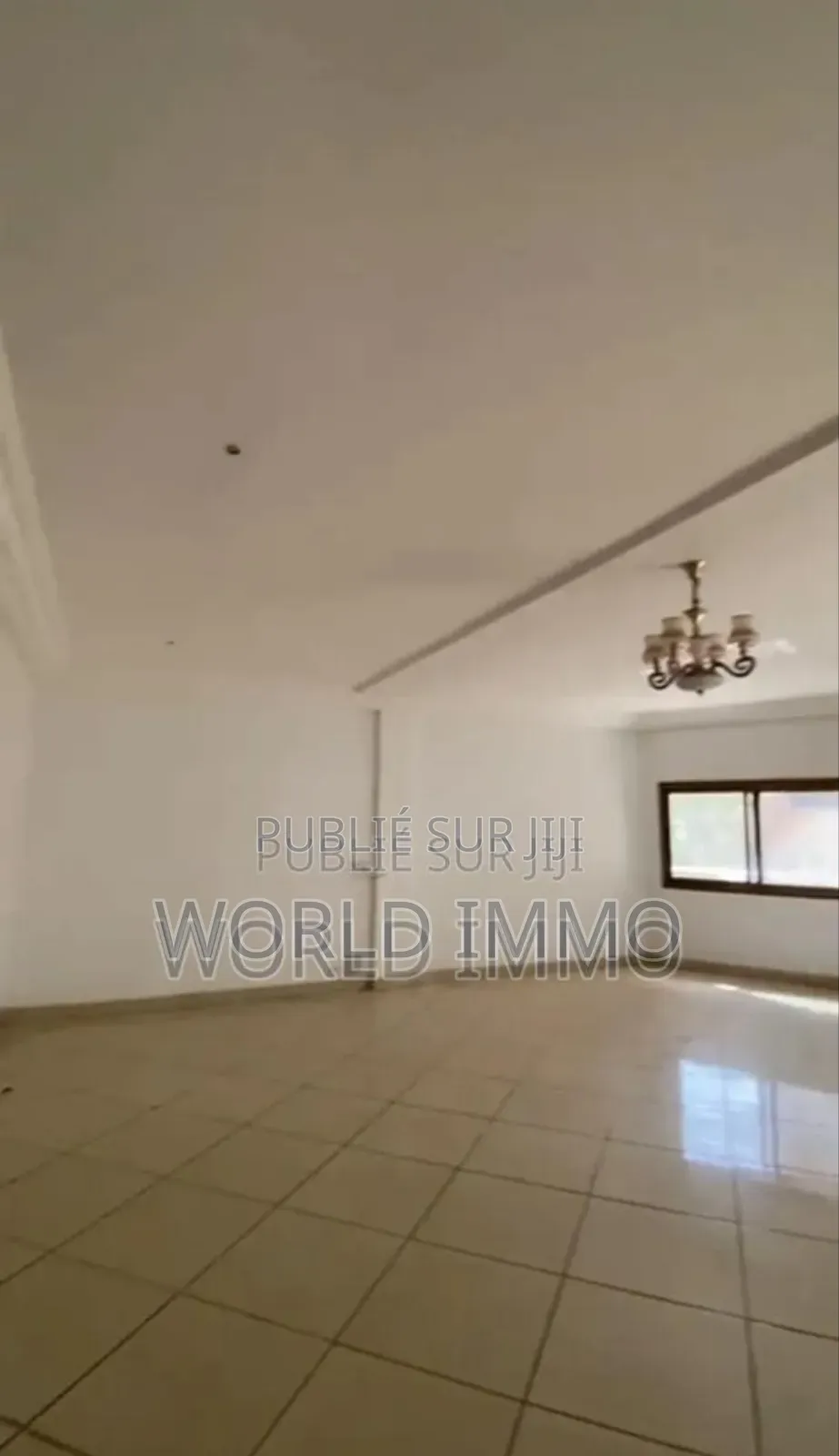 3chbre Appartement dans Lap, Grand Yoff à Louer