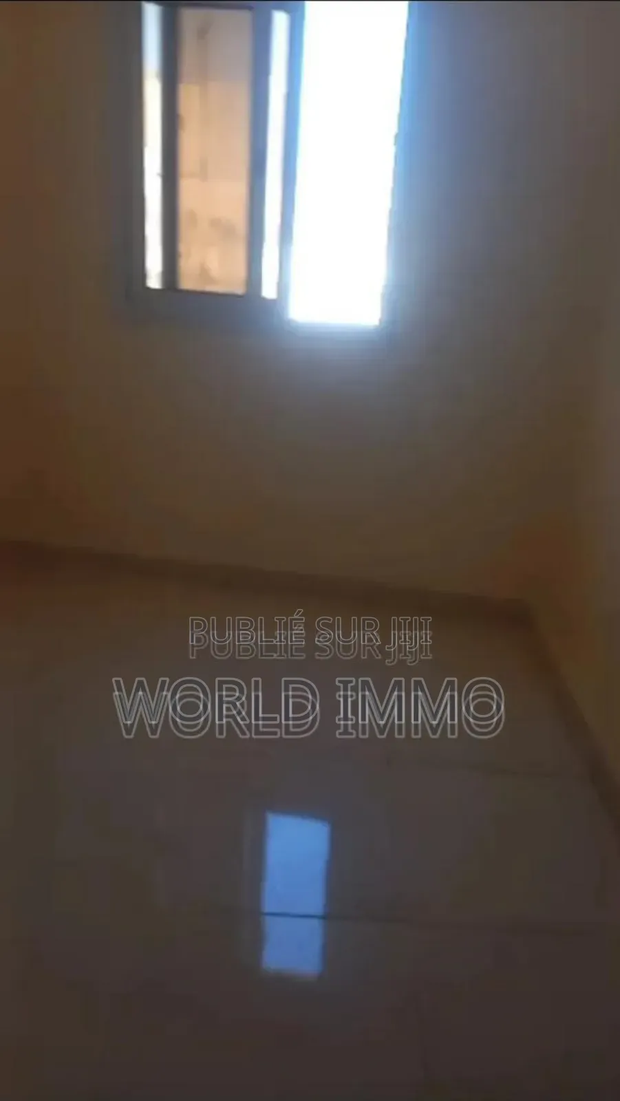 3chbre Appartement dans Lily, Yoff à Louer