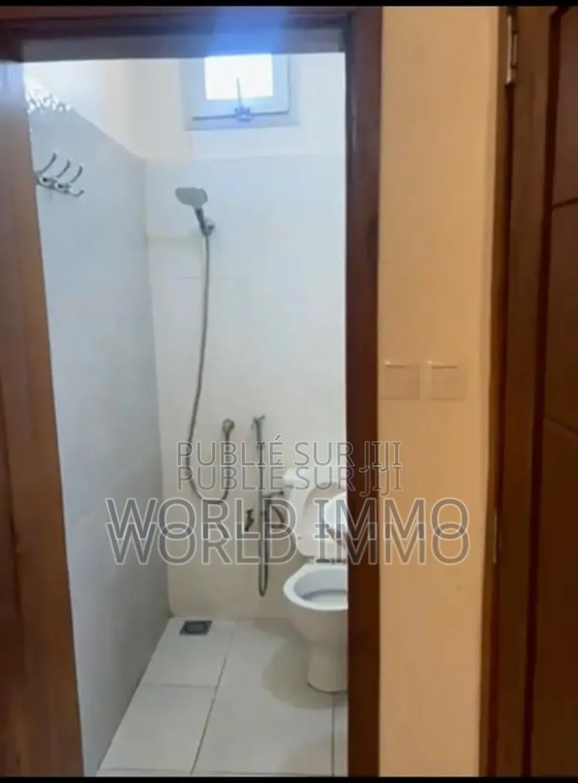 1chbre Studio dans Da, Ouakam à Louer