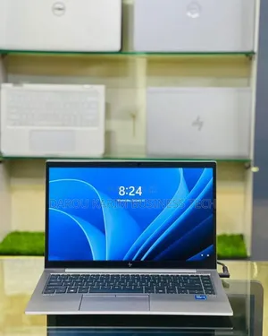 New HP ZBook Firefly 14 G7 16GB Intel Core I5 SSD 256GB