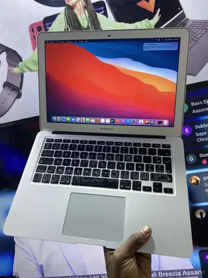 New Apple MacBook Air 2017 8GB Intel Core I5 SSD 256GB