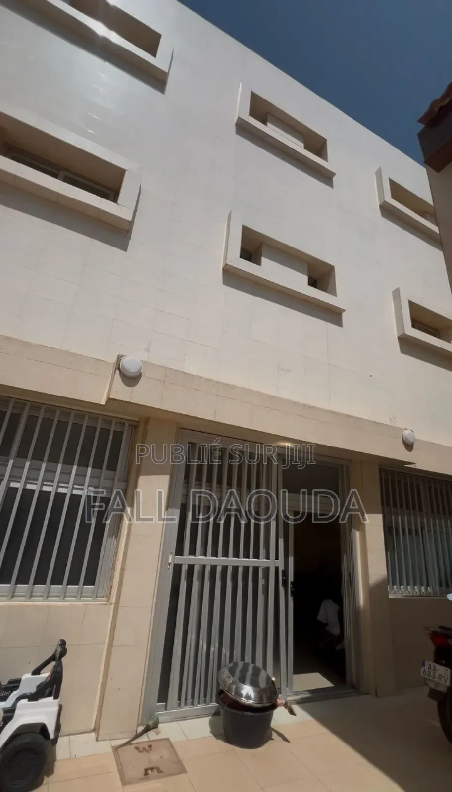 8chbre Maison dans Maison, Grand Dakar à Vendre