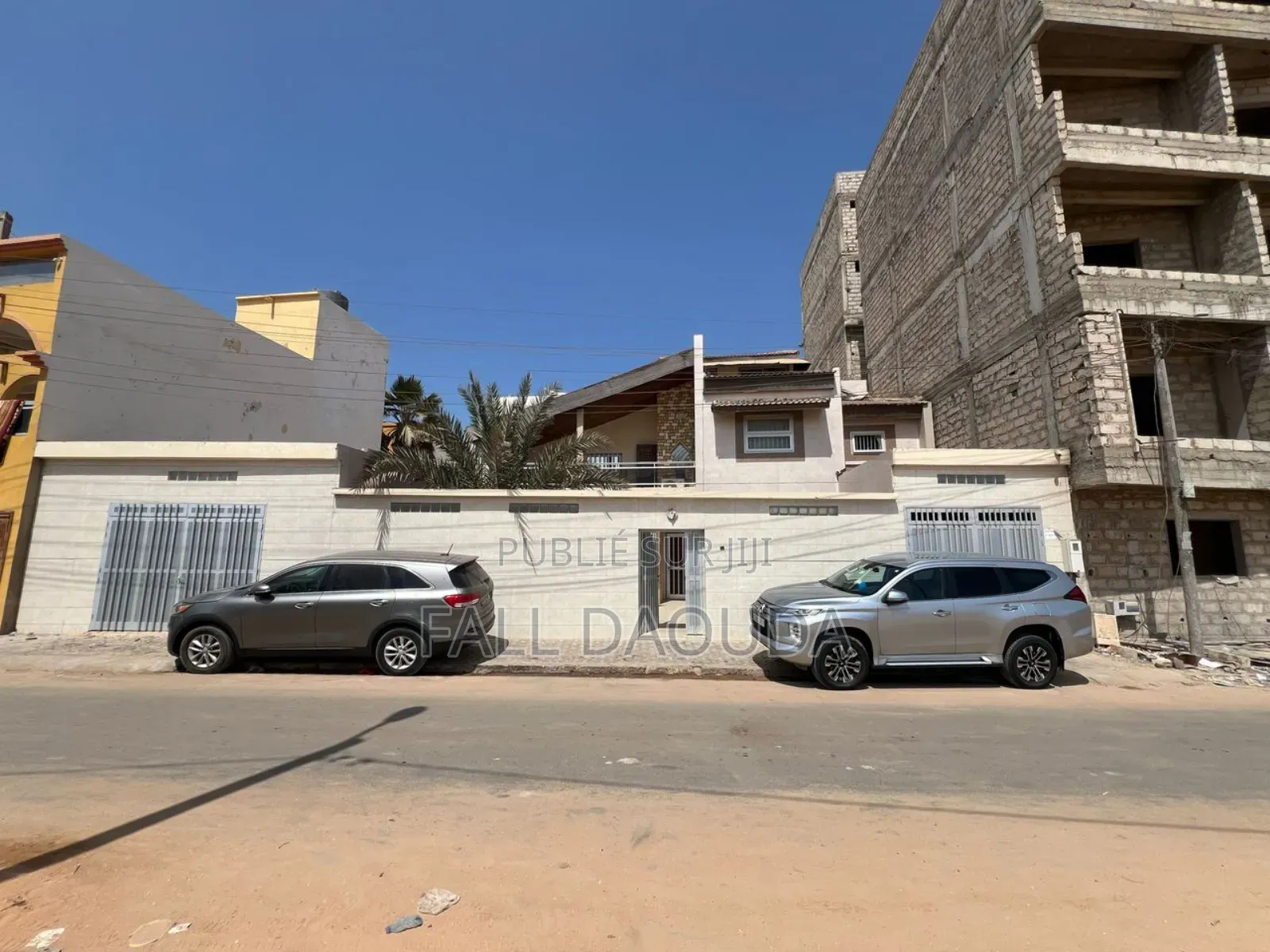 8chbre Maison dans Maison, Grand Dakar à Vendre