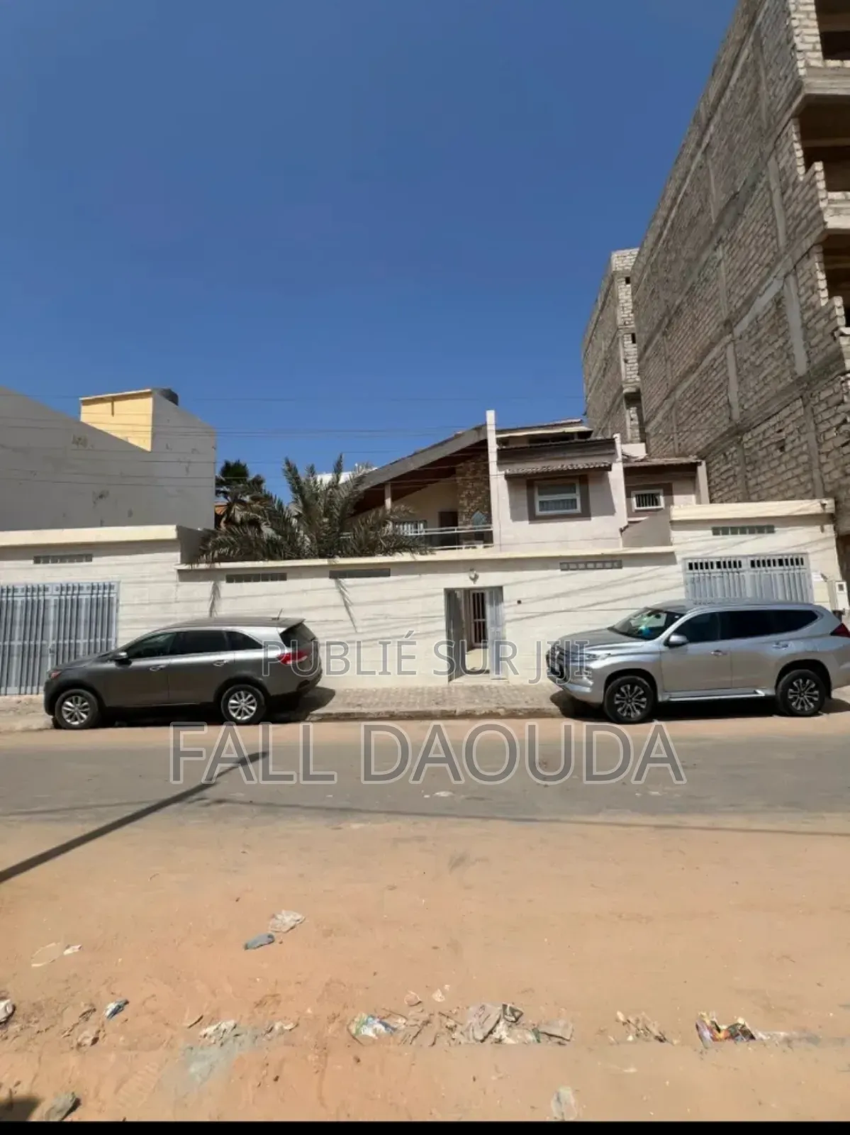 8chbre Maison dans Maison, Grand Dakar à Vendre