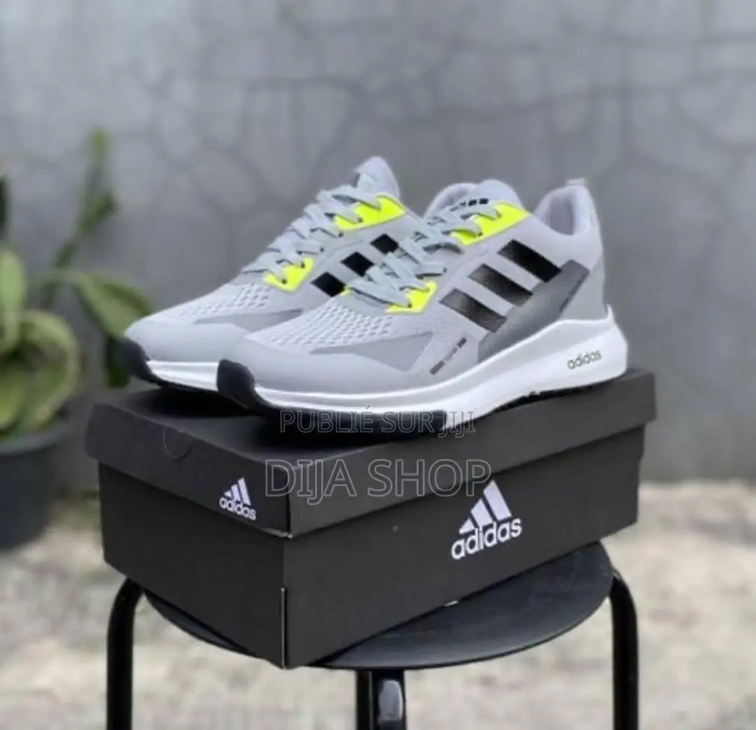 Disponible Original Adidas 41/42/43/44/45/46/47