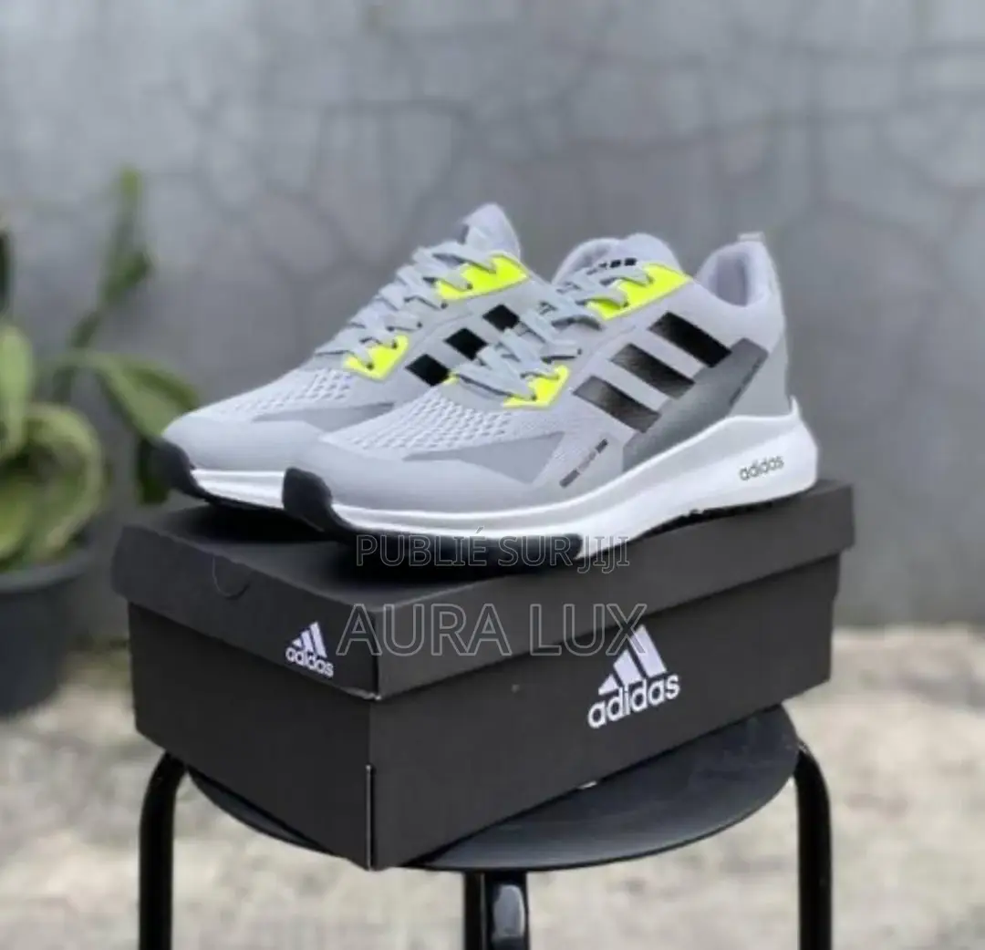 Disponible Original Adidas 41/42/43/44/45/46/47