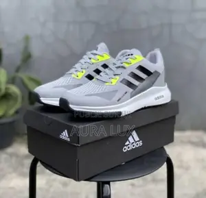Disponible Original Adidas 41/42/43/44/45/46/47