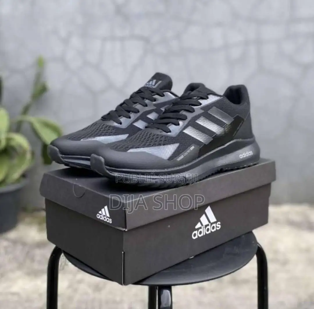 Disponible Original Adidas 41/42/43/44/45/46/47