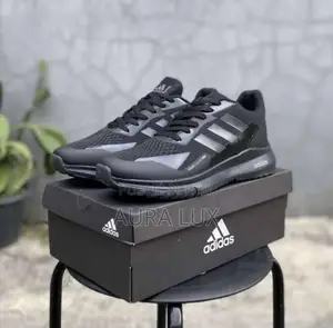Disponible Original Adidas 41/42/43/44/45/46/47