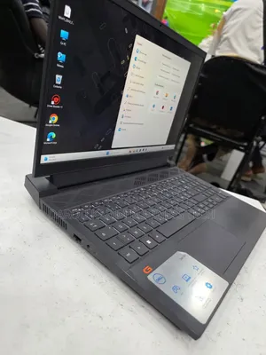 Photo - New Ordinateur Portable Dell G15 5511 16GB Intel Core I7 SSD 512GB