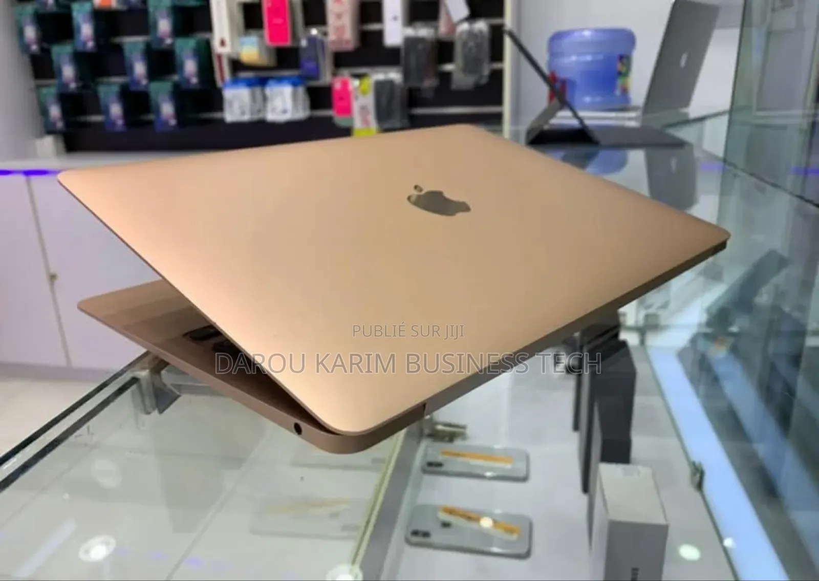 New Apple MacBook Air 2020 M1 8GB Apple M1 SSD 512GB