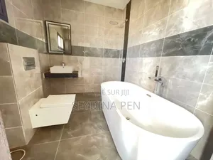 3chbre Appartement dans Immeuble Excellence, Almadies à Louer