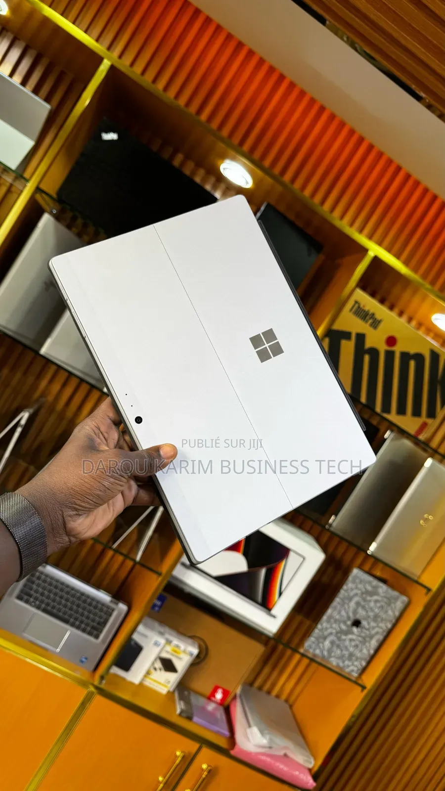 New Microsoft Surface Pro 5 8GB Intel Core I5 SSD 256GB