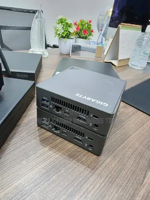 New Ordinateur De Bureau Lenovo Autre 8GB Intel Core I5 SSD 512GB