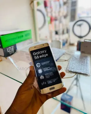 New Samsung Galaxy S6 edge 64 GB Autre