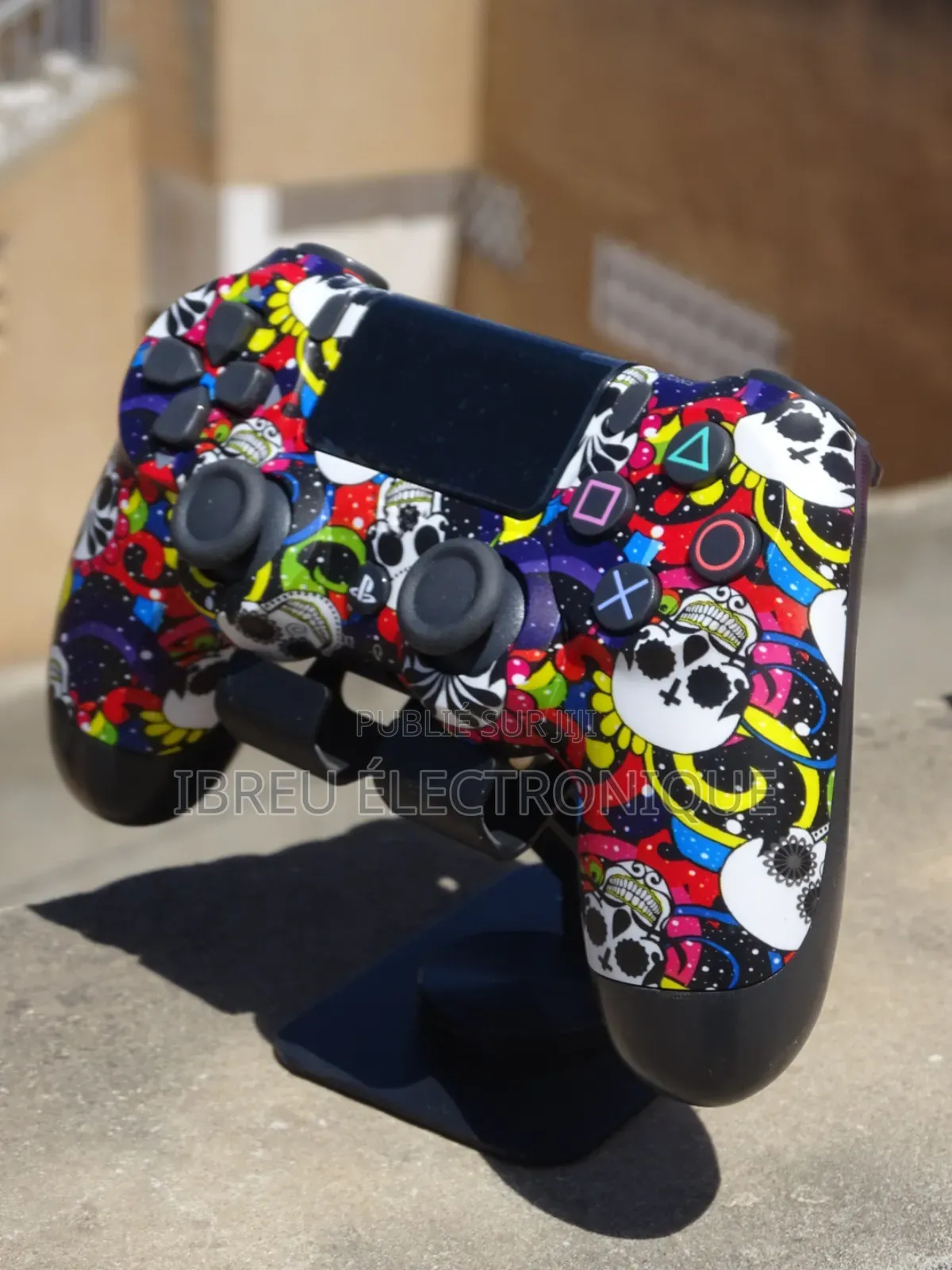 Manette  Ps4 Neuf Très Bonne Qualité.