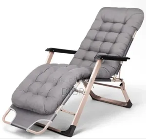 Chaise Pliane Avec House