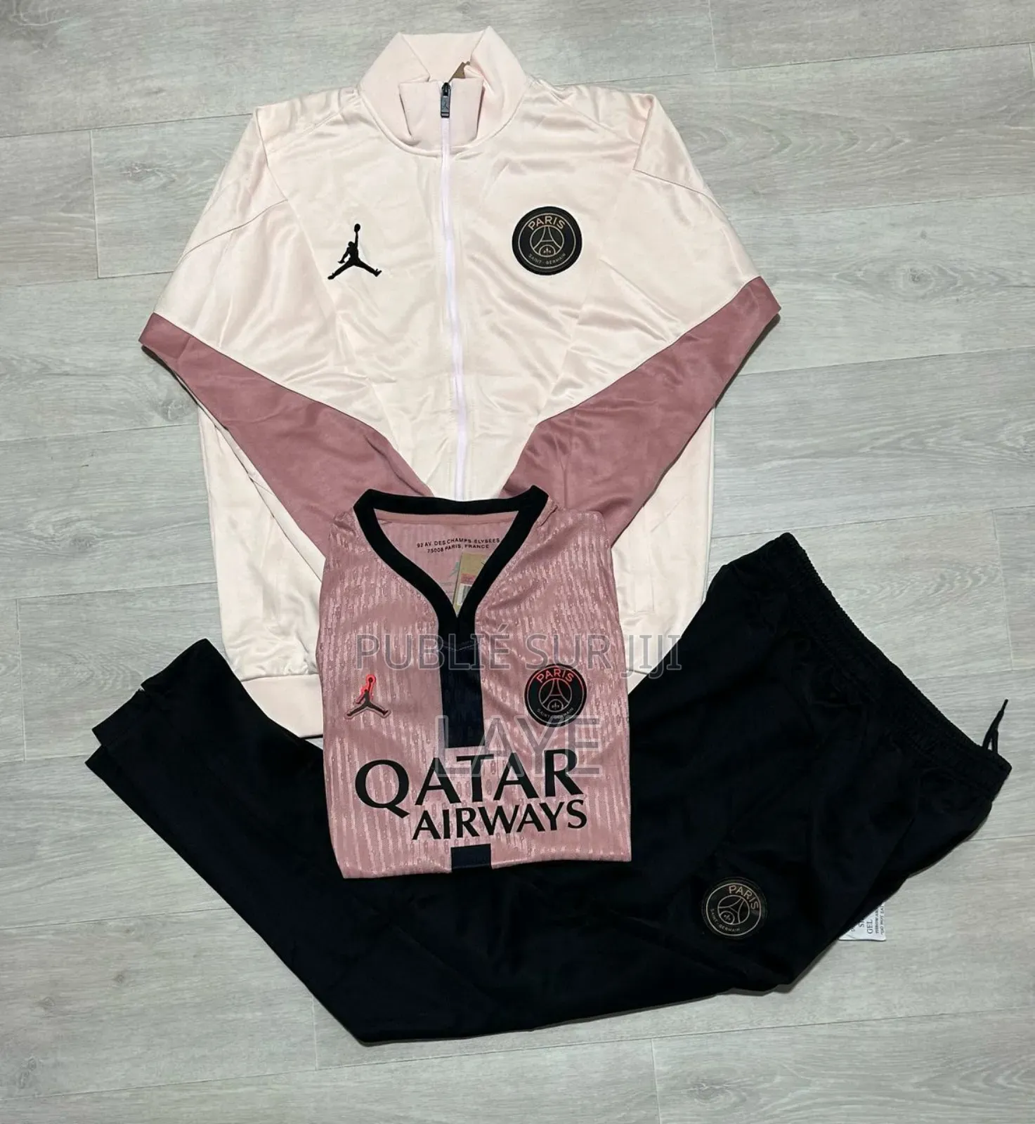 Ensemble Survêtement