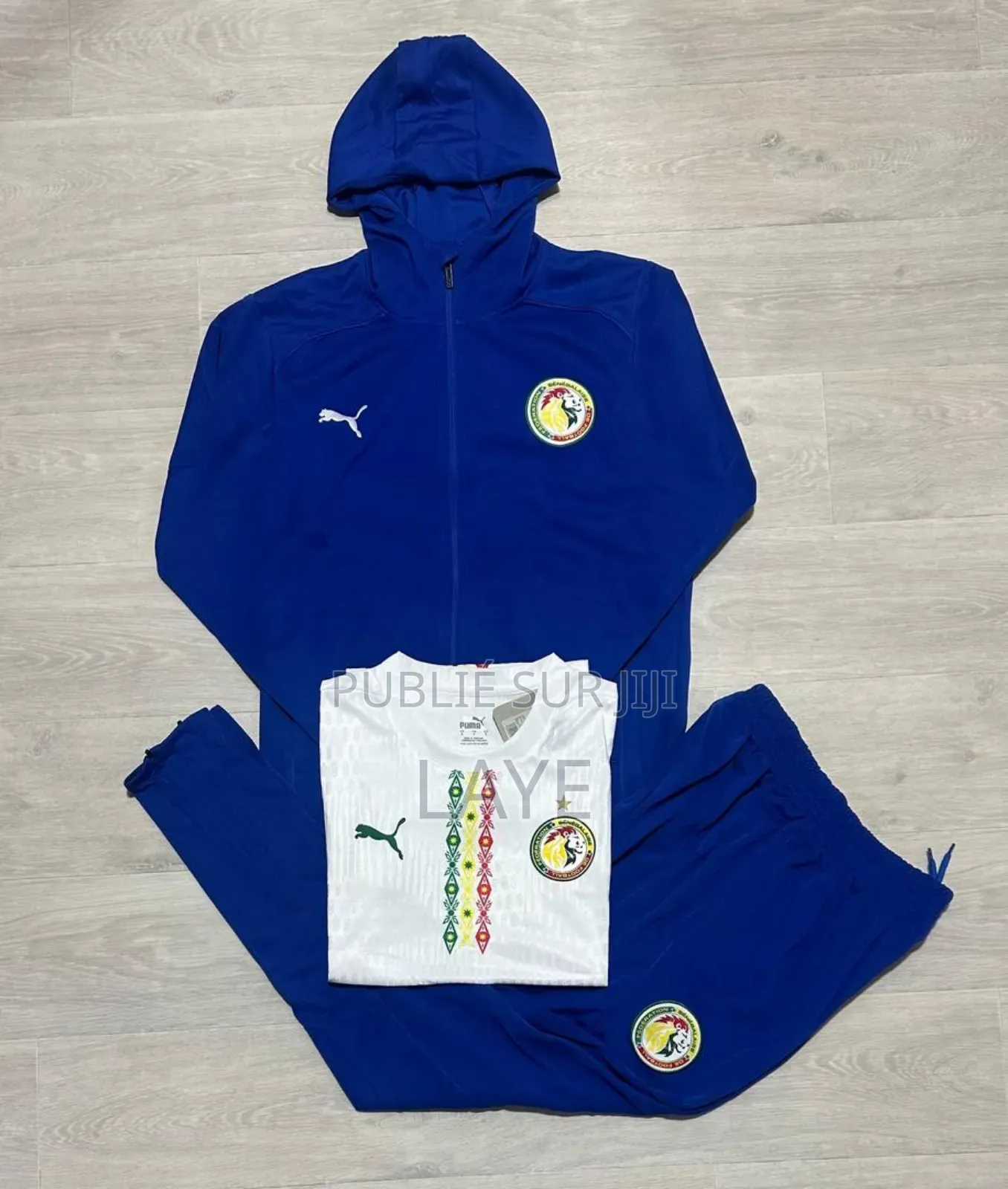 Ensemble Survêtement Capuchon