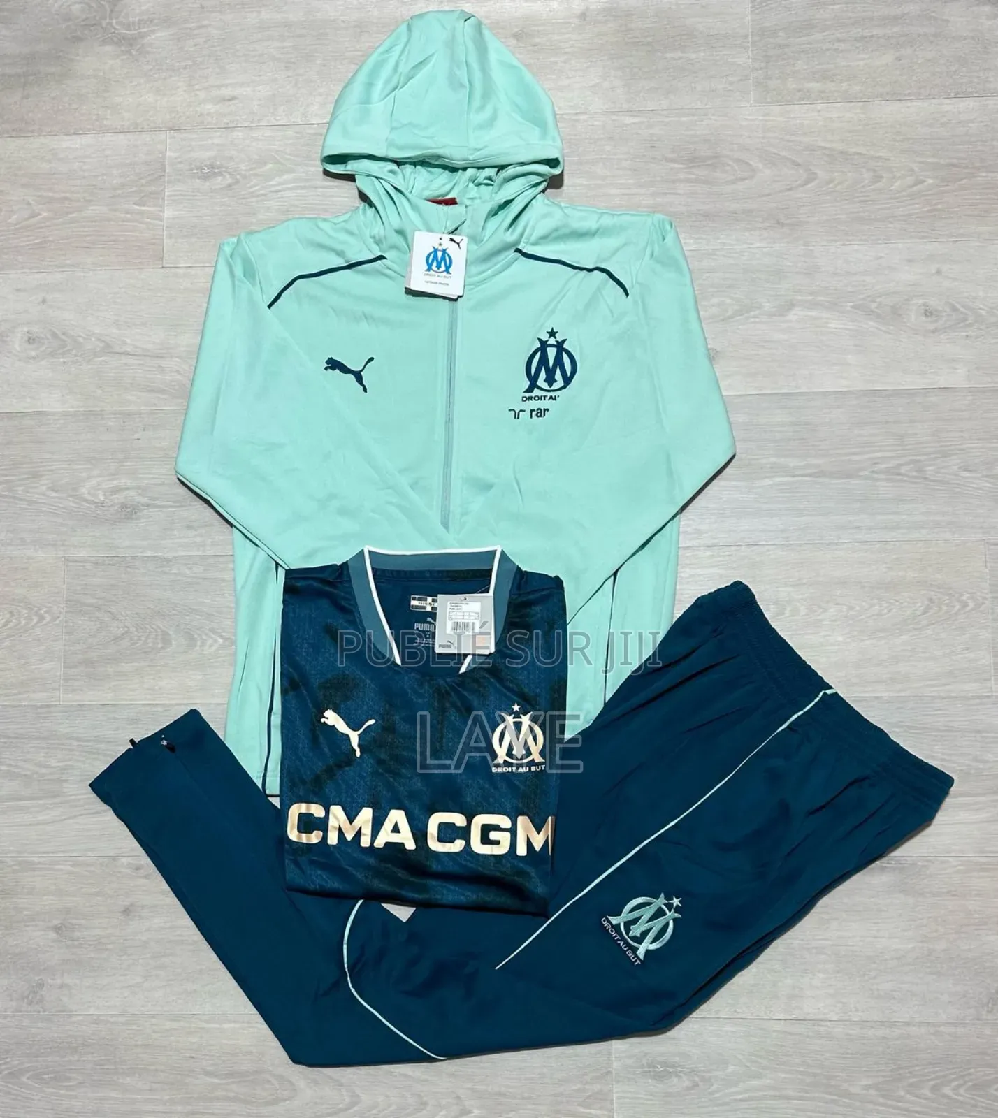 Ensemble Survêtement Capuchon