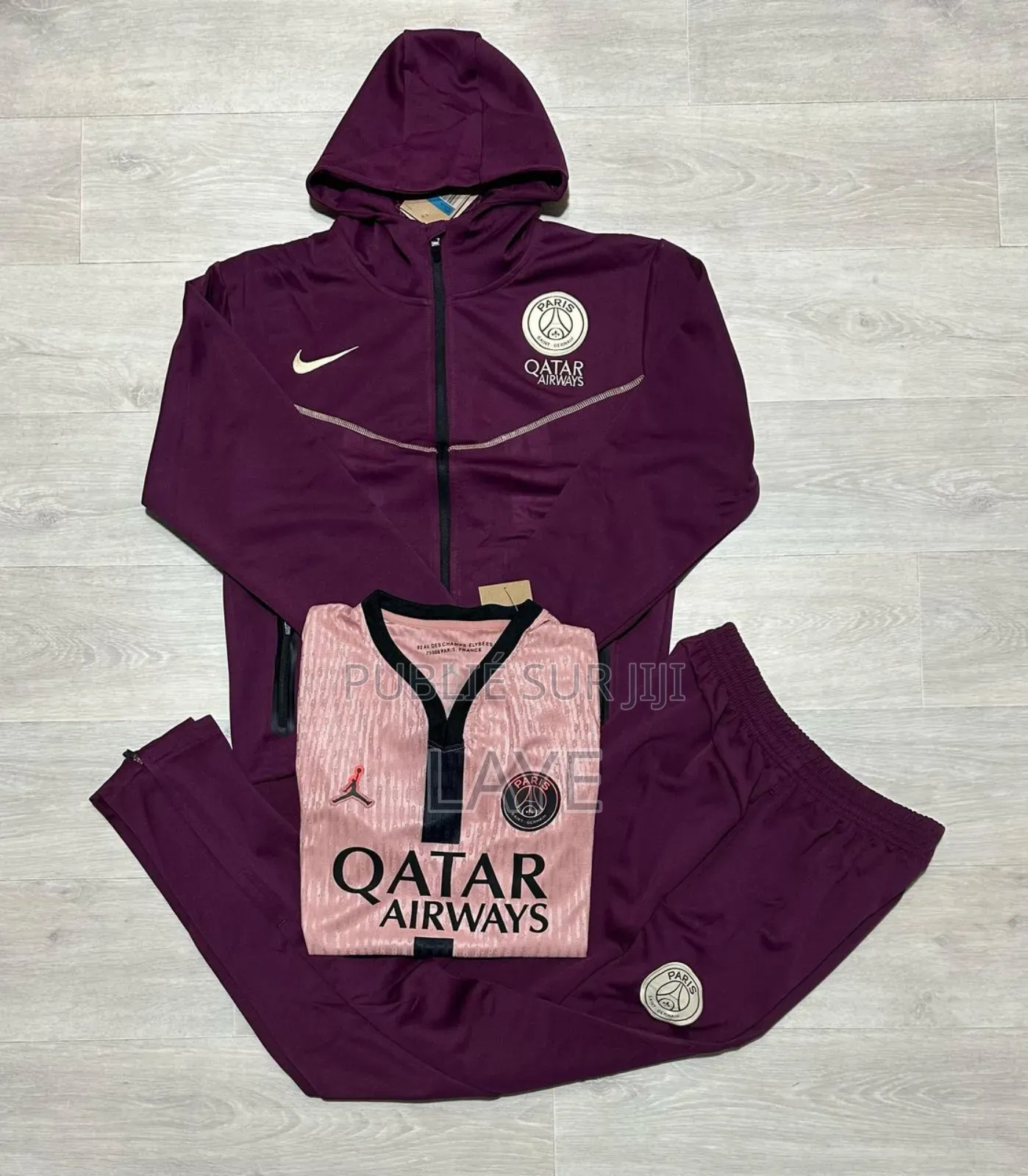 Ensemble Survêtement Capuchon