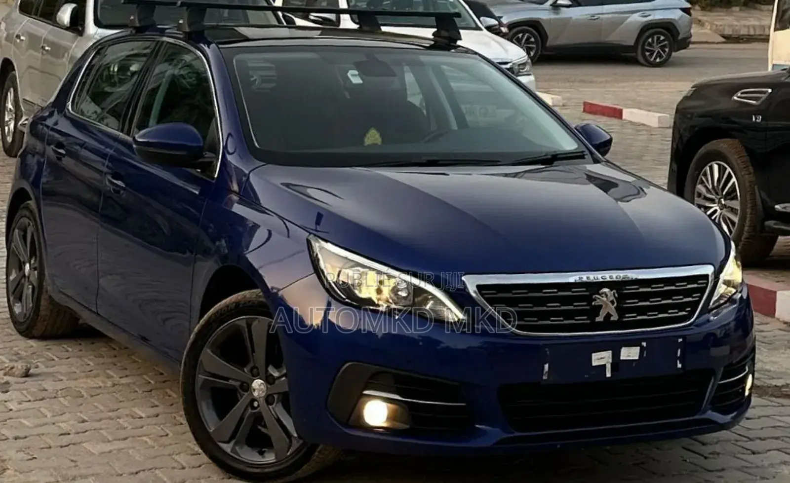 PEUGEOT 308 2019 Bleu