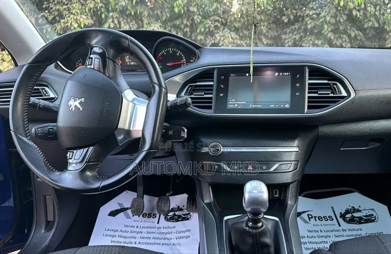 PEUGEOT 308 2019 Bleu