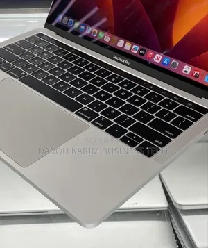 Photo - New Apple MacBook Pro 2017 16GB Intel Core I5 SSD 256GB
