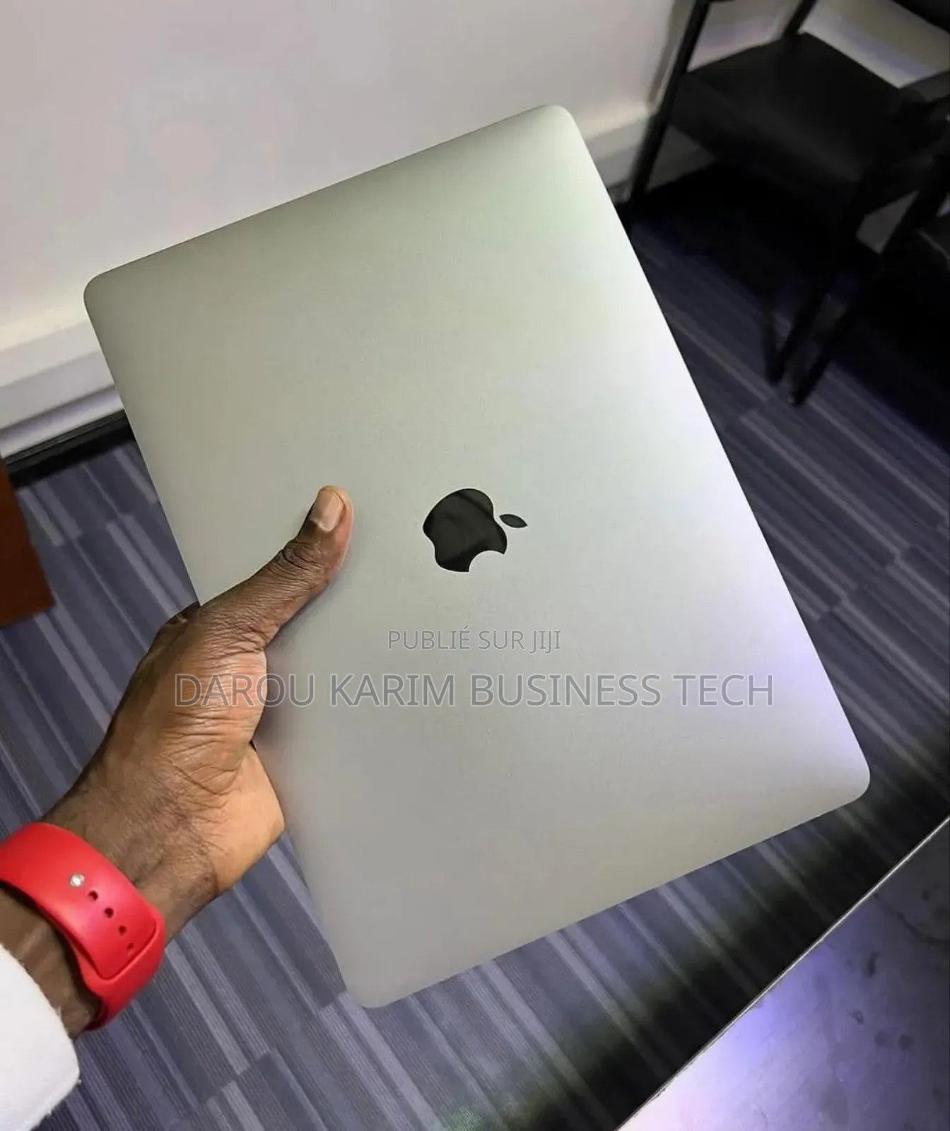 New Apple MacBook Pro 2017 16GB Intel Core I5 SSD 256GB