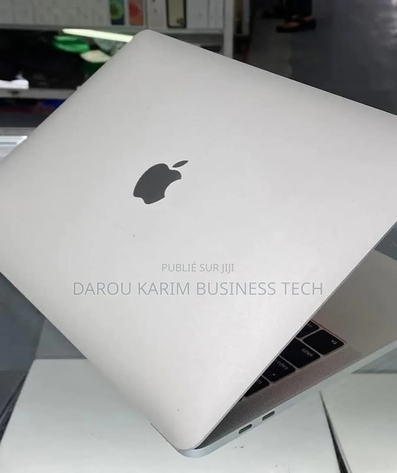 New Apple MacBook Pro 2017 16GB Intel Core I5 SSD 256GB