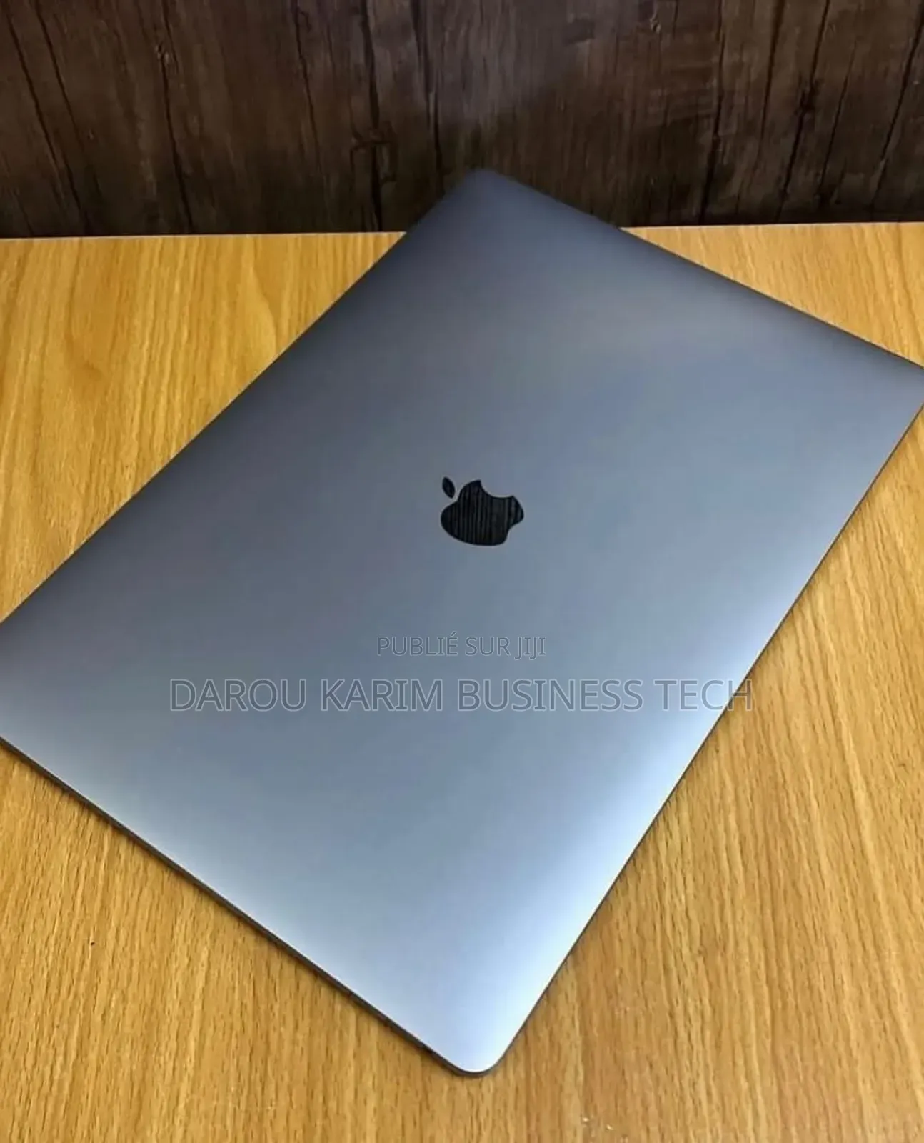 New Apple MacBook Pro 2017 16GB Intel Core I7 SSD 1T