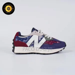 New Balance 327 Sneakers