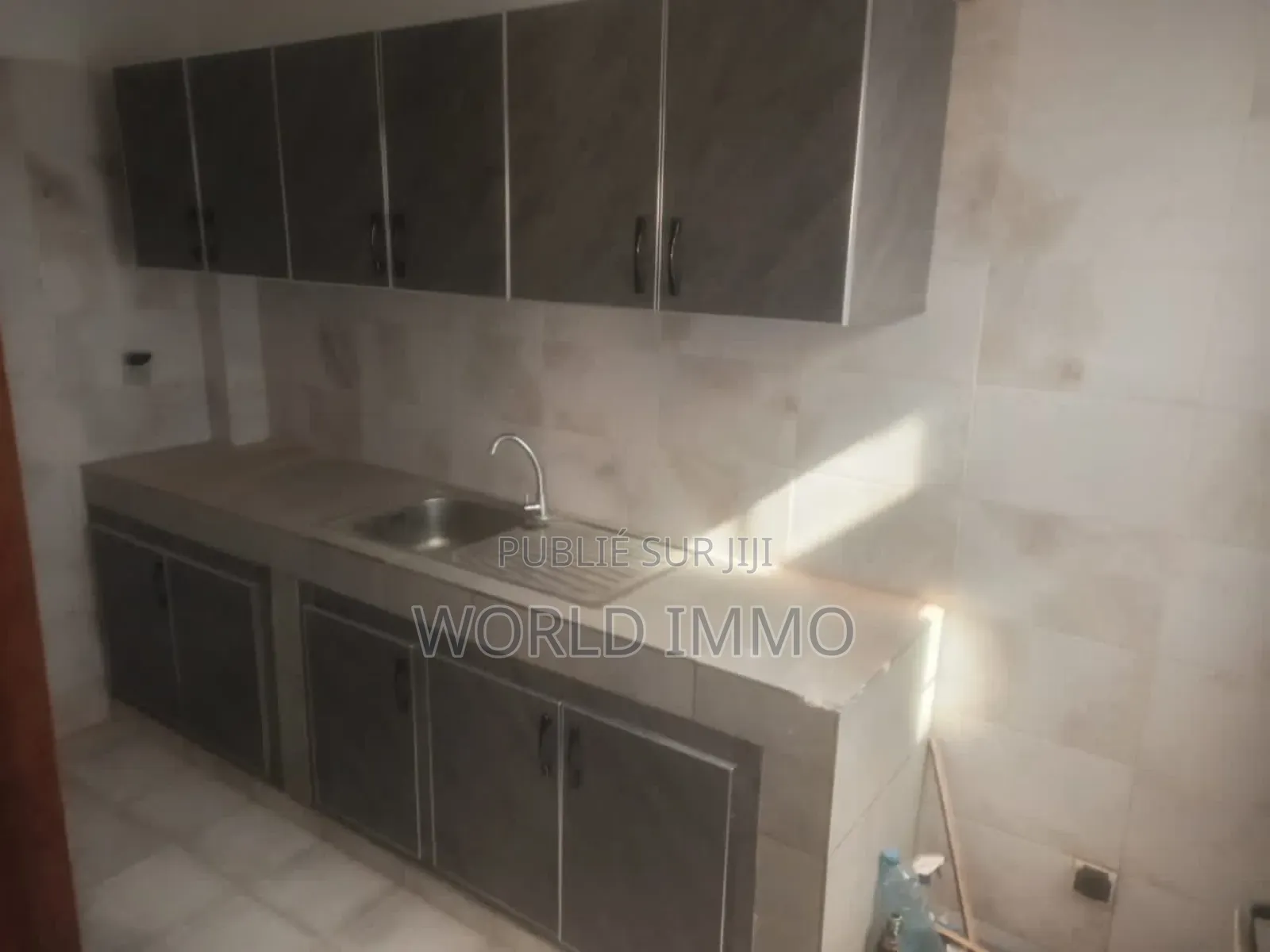 3chbre Appartement dans Gel, Sicap-Liberté à Louer