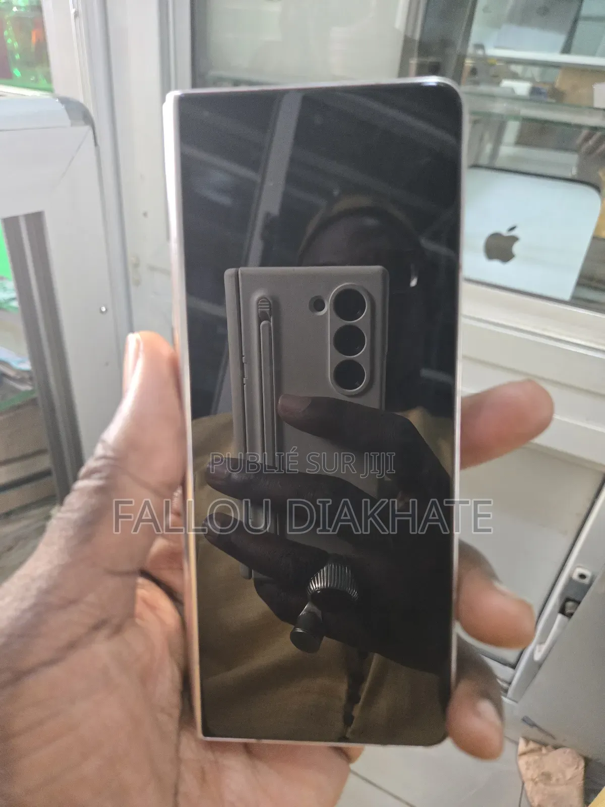 New Samsung Galaxy Z Fold4 256 GB Autre