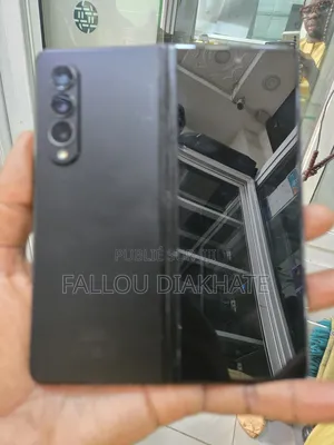 New Samsung Galaxy Z Fold 3 512 GB Autre