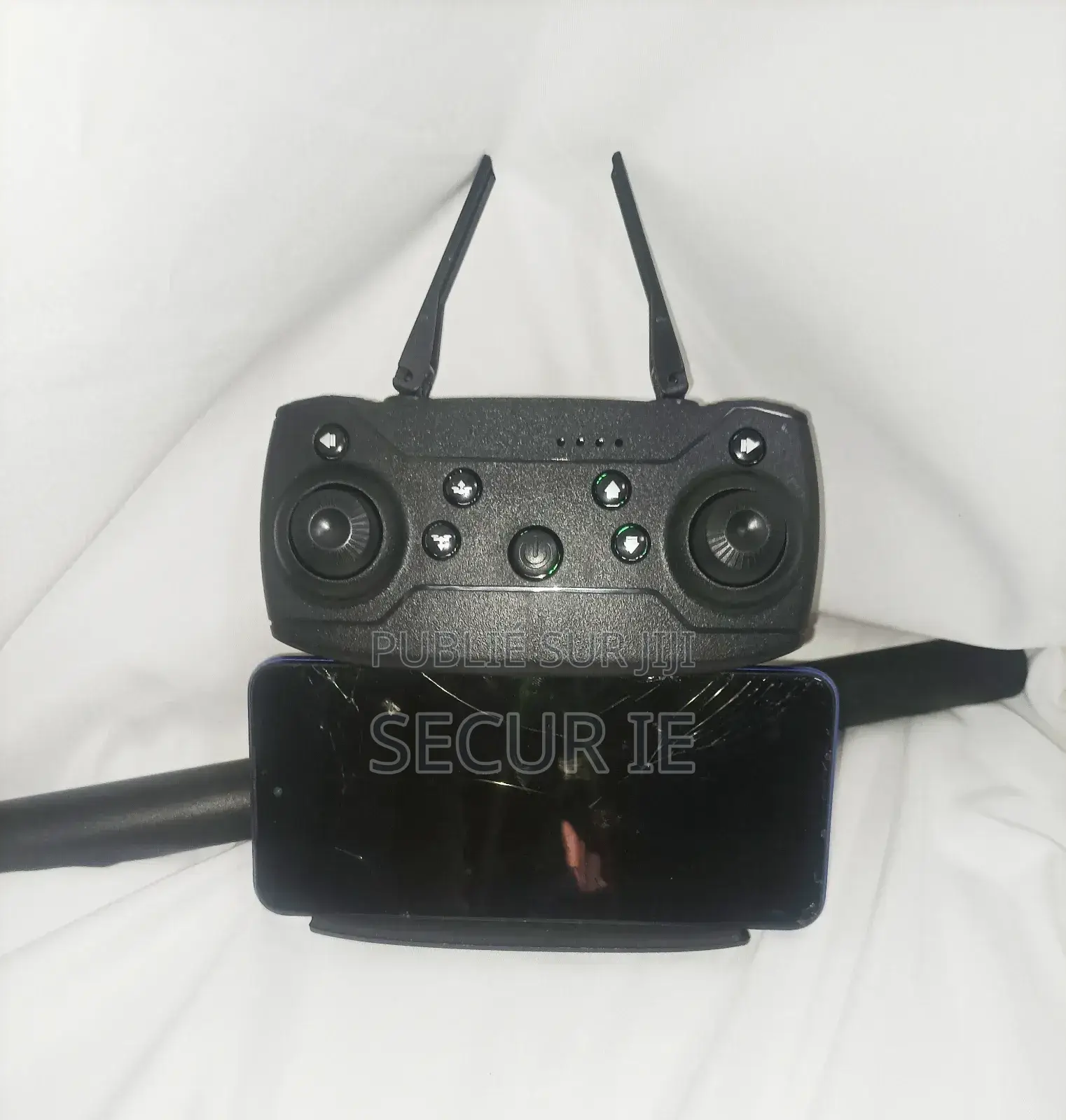 Drone E99 Pro Hd Livraison Comprise