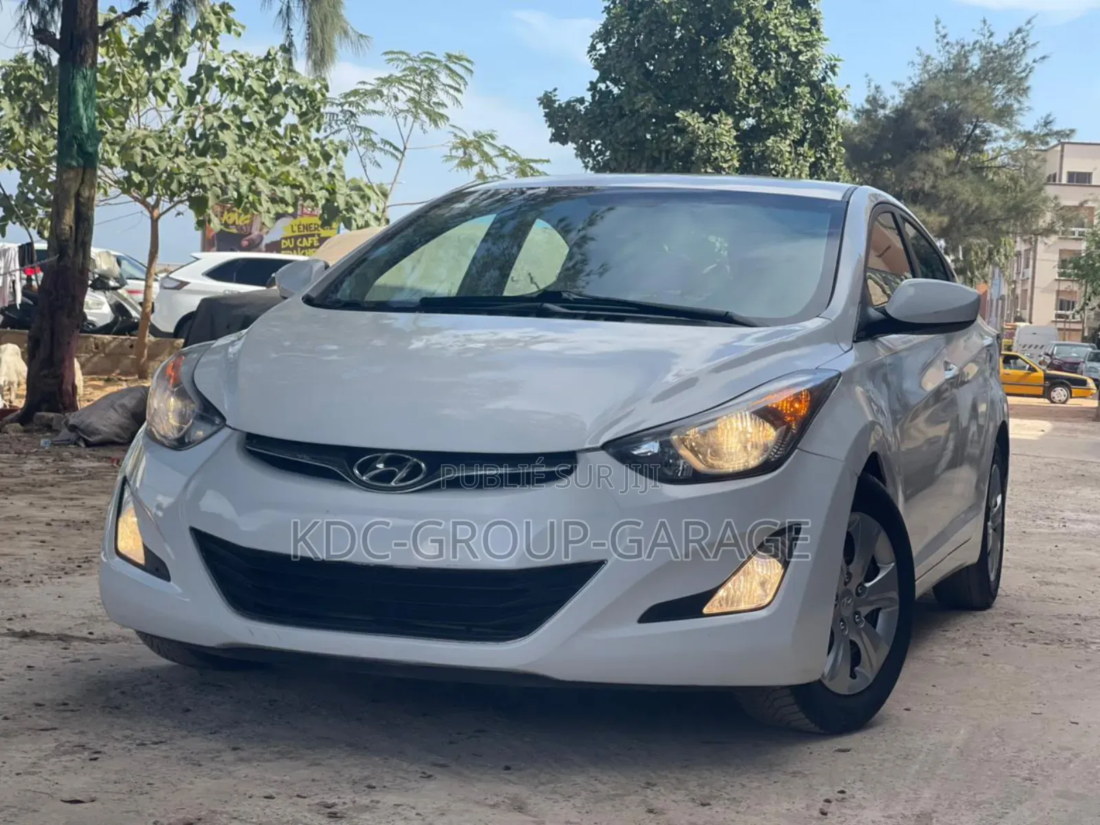 Hyundai Elantra 2016 Blanc cassé
