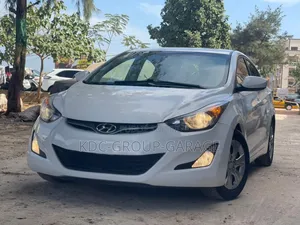 Hyundai Elantra 2016 Blanc cassé
