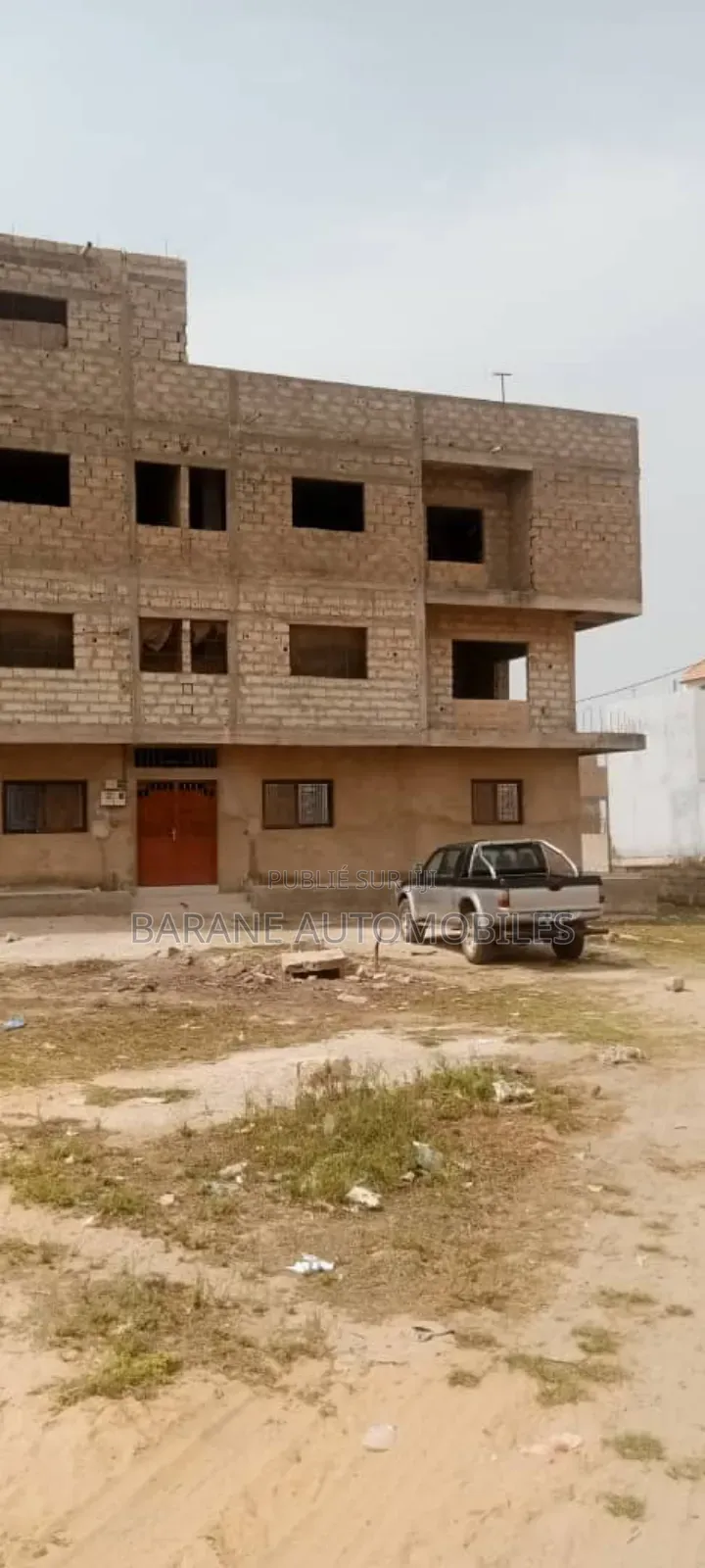 14chbre Villa dans Barane, Thiaroye à Vendre